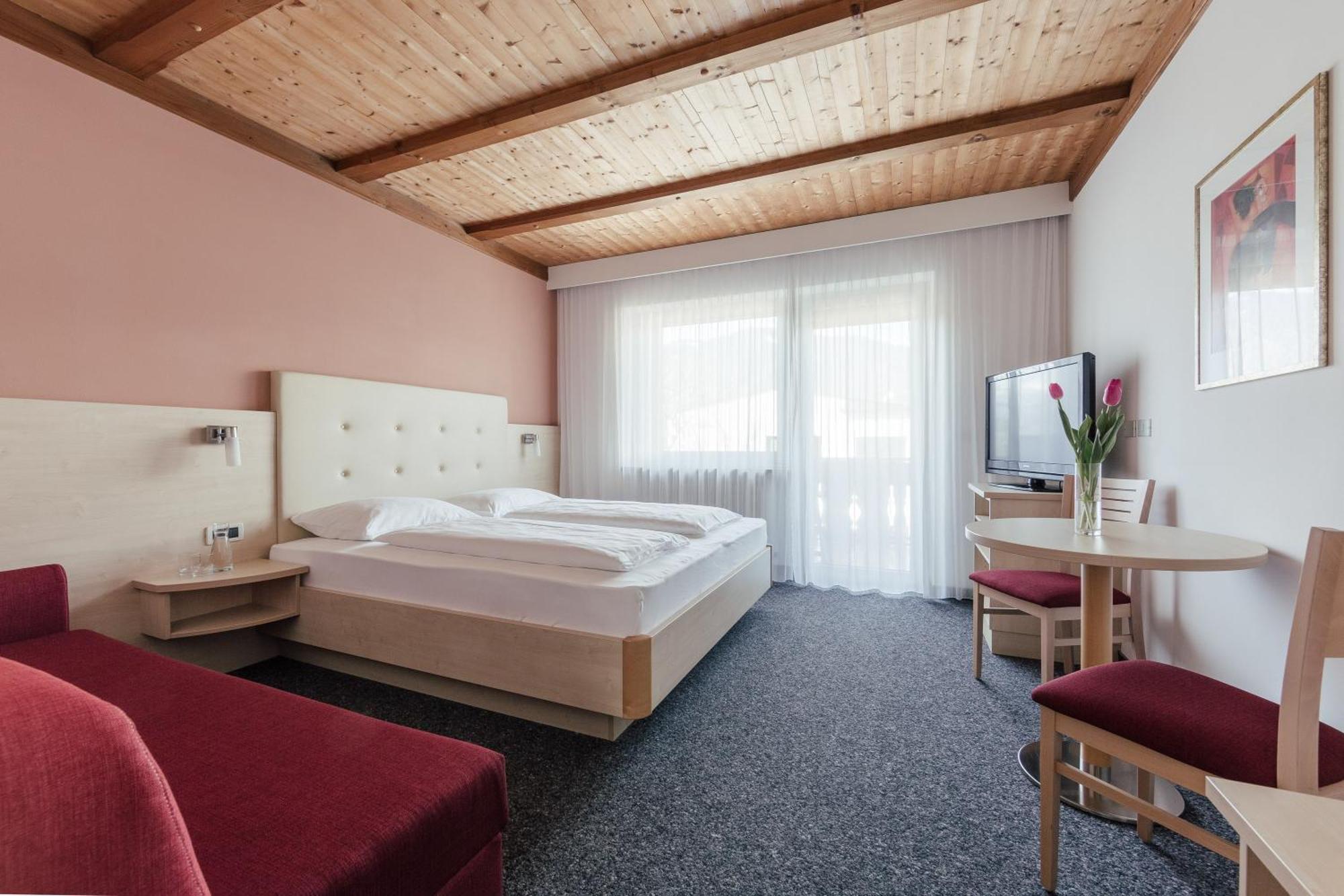 Hotel Garni Sirmian ميرانو المظهر الخارجي الصورة